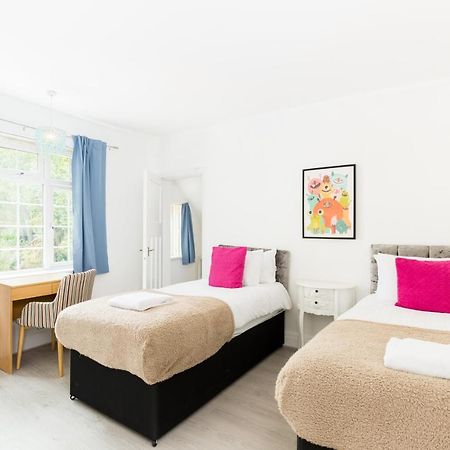 Beautiful 6 Bedroom House For 17 Guests Next To Edgbaston Stadium Birmingham Exteriör bild