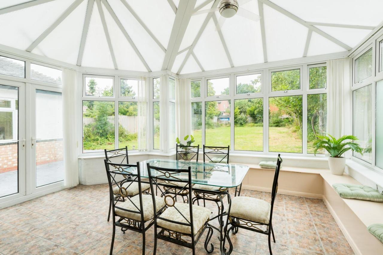Beautiful 6 Bedroom House For 17 Guests Next To Edgbaston Stadium Birmingham Exteriör bild